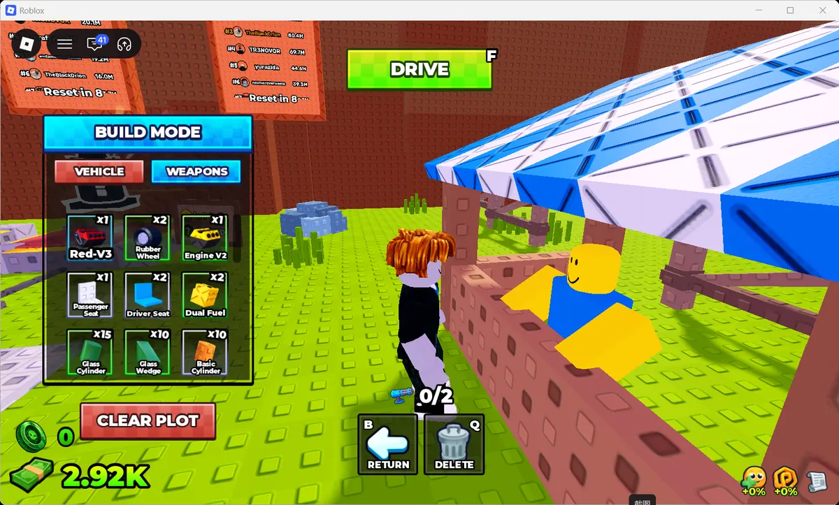 Build mode vehicle inventory showing Return and Delete controls